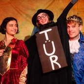 Die Schöne & das Biest