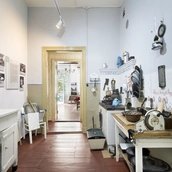 Blick in die Ausstellung "Zimmermeister Brunzel baut ein Mietshaus" - Küche