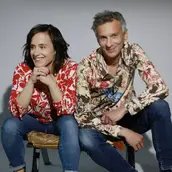 Laura und Tobias Goldfarb »13 Wölfe – das Live-Survivaltraining für Paare«