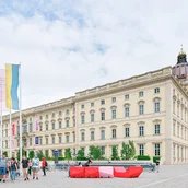 Blick auf die Nord- und Westfassade