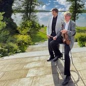 Thorsten Rosenbusch (Violine) und Dr. Eckart Möbius