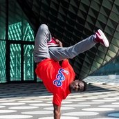 Move Together - Dance Connects