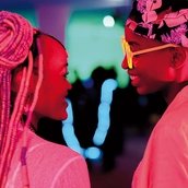 Show image caption ›Rafiki‹, Kenia 2018, Regie: Wanuri Kahiu, Bild: Salzgeber