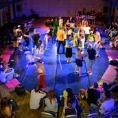 Club Oval Crossover Dance Battle
