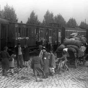 80 Jahre Flucht und Vertreibung. Geschichten vom Flüchten, Ankommen und Erinnern in Deutschland