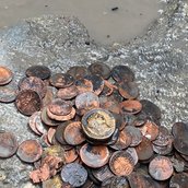 Münzfund bei der Grabung in San Casciano dei Bagni