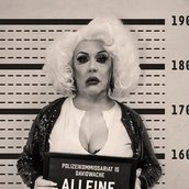 Veranstaltungen in Berlin: Elke Winter: ALLEINE DAS JETZT!