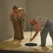 Ein Loch ist meistens rund