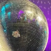 Glitzernde Diskokugel