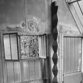 Constantin Brancusi, Atelier, um 1926, Foto: Centre Pompidou, MNAM-CCI/Dist. GrandPalaisRmn,