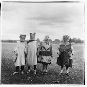 Diane Arbus, Untitled (4) 1970-71 © The Estate of Diane Arbus, Collection Maja Hoffmann/LUMA Foundation