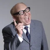 Hans-Joachim Heist als Heinz Erhardt