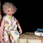 Veranstaltungen in Berlin: Waschtag bei Familie Clown