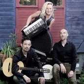 Cathrin Pfeiffer: Trezoulé Cathrin Pfeiffer: Trezoulé