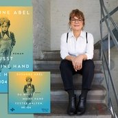 VISUAL Susanne Abel: Du musst meine Hand fester halten, Nr. 104