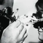 Diálogo de Óculos [Dialog der Brillen], 1966, Associação Cultural O Mundo de Lygia Clark
