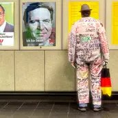 Julia Hendes: ANGELALAND