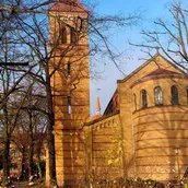 Historische_Krankenhausanlage_Wuhlegarten_Krankenhauskirche_Winter