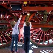 Foto: Kinder im Technikmuseum in Berlin