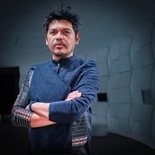 meLê yamomo im Hörraum des Humboldt Forum Berlin