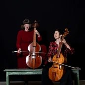 Musicke und Mirth, links Jane Achtman, rechts Irene Klein,