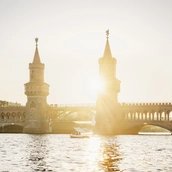 Oberbaumbrücke beim Sonnenuntergang