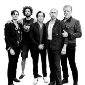 QUEENS OF THE STONE AGE