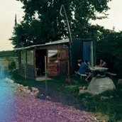 STANDBILD AUS DEM Dokumentarfilm Distilled