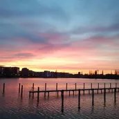 Rummelsburger Bucht - Wasser, Steg und Sonnenuntergang
