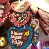 Bunte Lebkuchenherzen