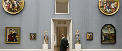 Besucher in der Gemäldegalerie im Kulturforum Berlin-Tiergarten