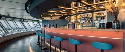 Bar im Berliner Fernsehturm
