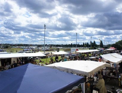 e_084ba863eeed15ba766088c31c754938_img-hopop