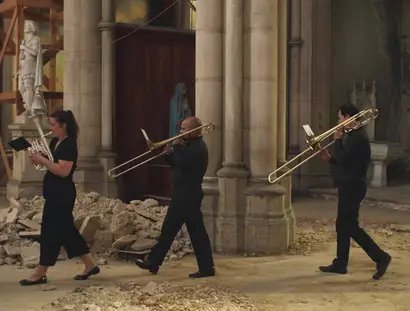Annika Kahrs, Le Chant des Maisons, 2022, 4K Video und Sound Installation, Auftrag für die 16. Ausgabe der Biennale de Lyon
