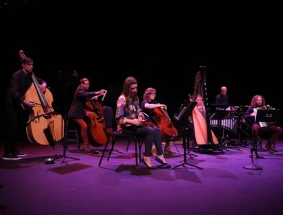 Unerhörte Ghost Ensemble NY mit Mitgliedern des Harmonic Space Orchestra
