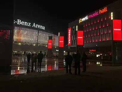 Mercedes Benz Arena + VERTI HALL