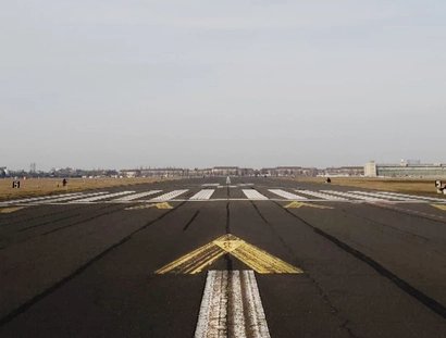 Tempelhofer Feld, Rollbahn am ehemaligen Flughafen Tempelhof