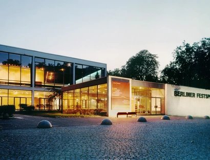 Haus der Berliner Festspiele, Außenaufnahme