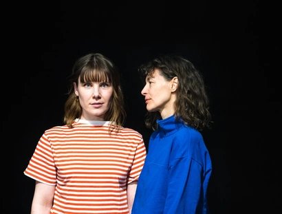 Besuch bei Katt und Fredda von Ingeborg Zadow: momentum.kollektiv