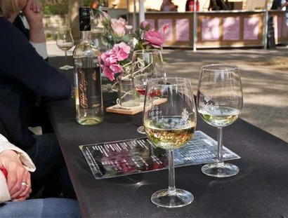 Wein Pfingsten in Westend