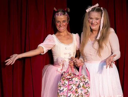 Märchen im Glaspalast von und mit dem Hexenberg Ensemble: Dornröschen