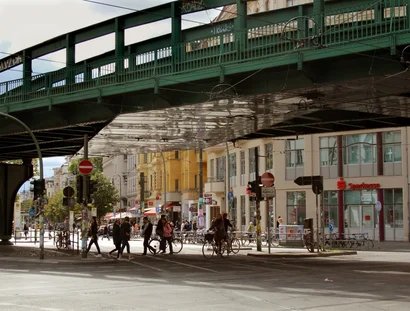 Hochbahnbogen Schoenhauser Allee 