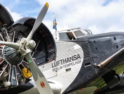Flugzeug der Deutschen Lufthansa AG