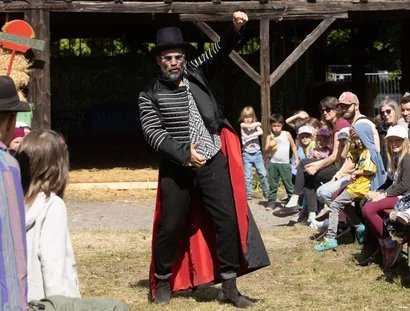 Schwarze Scheune Monbijou Theater