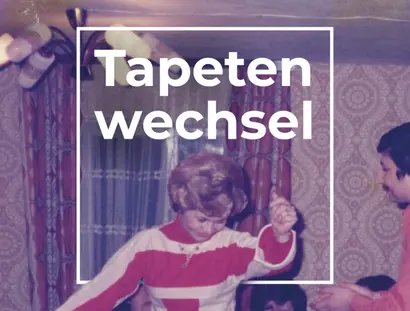 Plakat-Motiv zur Ausstellung: Soula Palatianou in ihrer ersten eigenen Wohnung in Essen-Kettwig, 1970er Jahre
© Agentur für Geistige Gastarbeit, Bonn | Gestaltung: Groupe-Dejour
Plakat-Motiv zur Ausstellung: Soula Palatianou in ihrer ersten eigene...