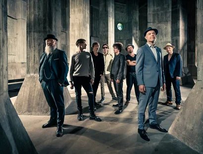  Thorbjørn Risager & The Black Tornado