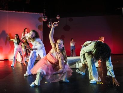 TRAUER//FALL, POLYLUX, Schauspiel Köln