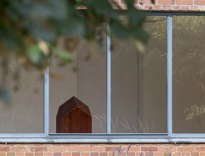 Ausstellungsansicht, Matt Browning: A Screen of Trees, Mies van der Rohe Haus.