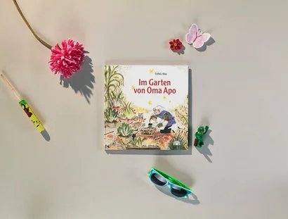 Cover zum Bilderbuch "Im Garten von Oma Apo" von TANG Wei