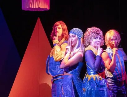 ABBA - Waterloo im Bällebad